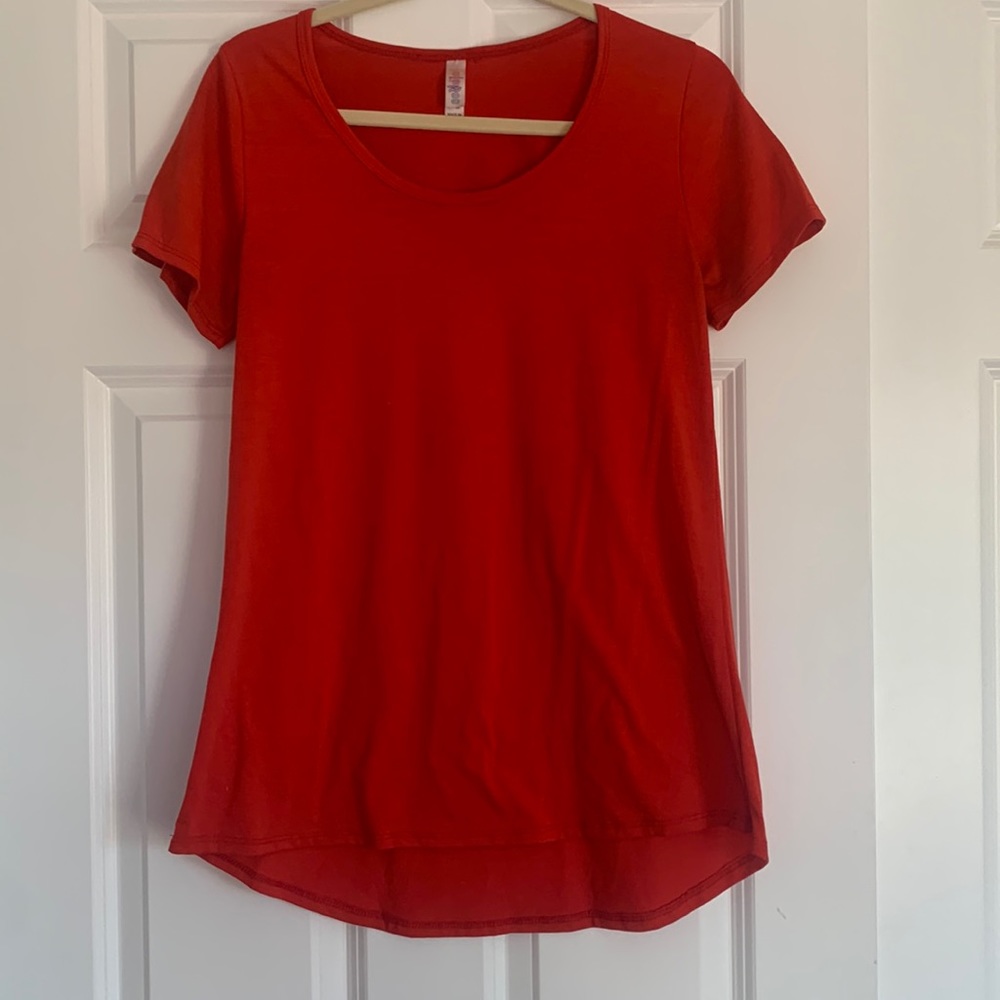 Solid RED XS Lularoe Classic T